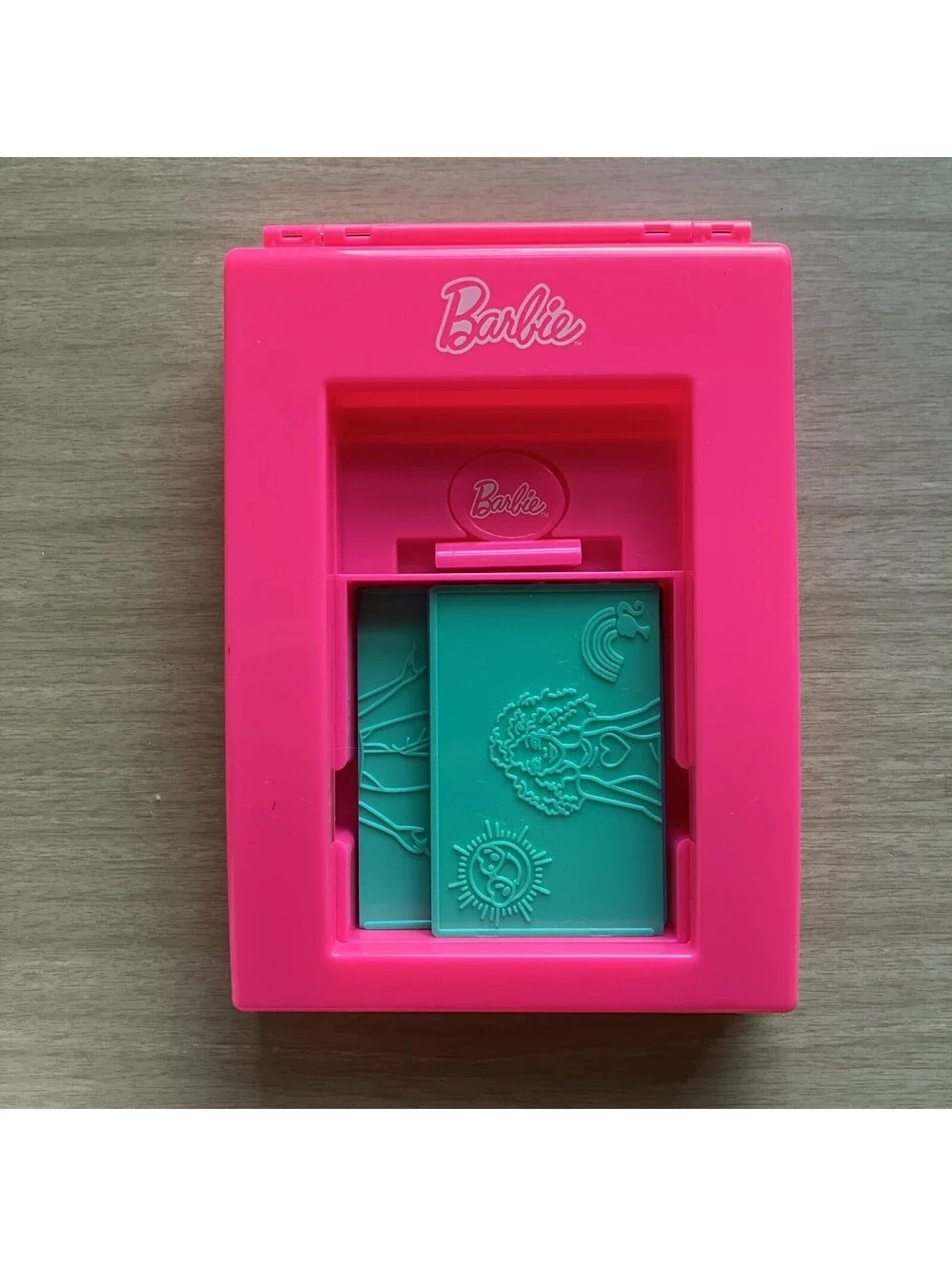 Barbie Activity Styling Set Design Station Rubbing Plates Holder 2021 Arts Craft